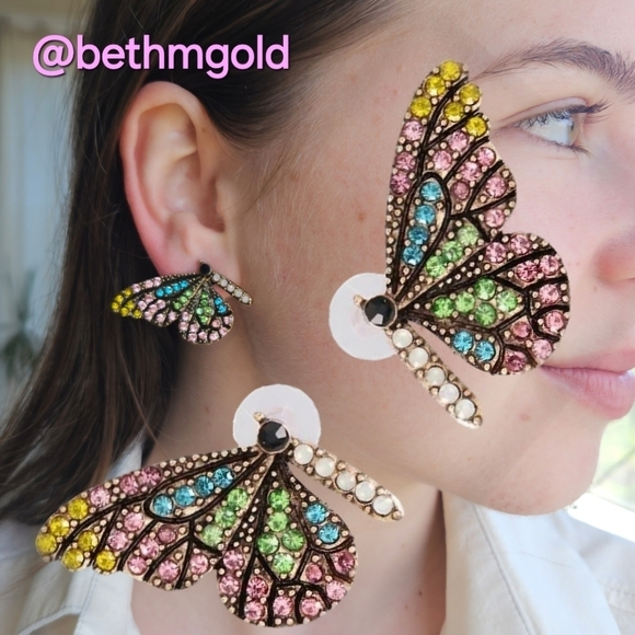 Butterfly Wings Rhinestone Stud Earrings Pastel Multi-color - Picture 1 of 15